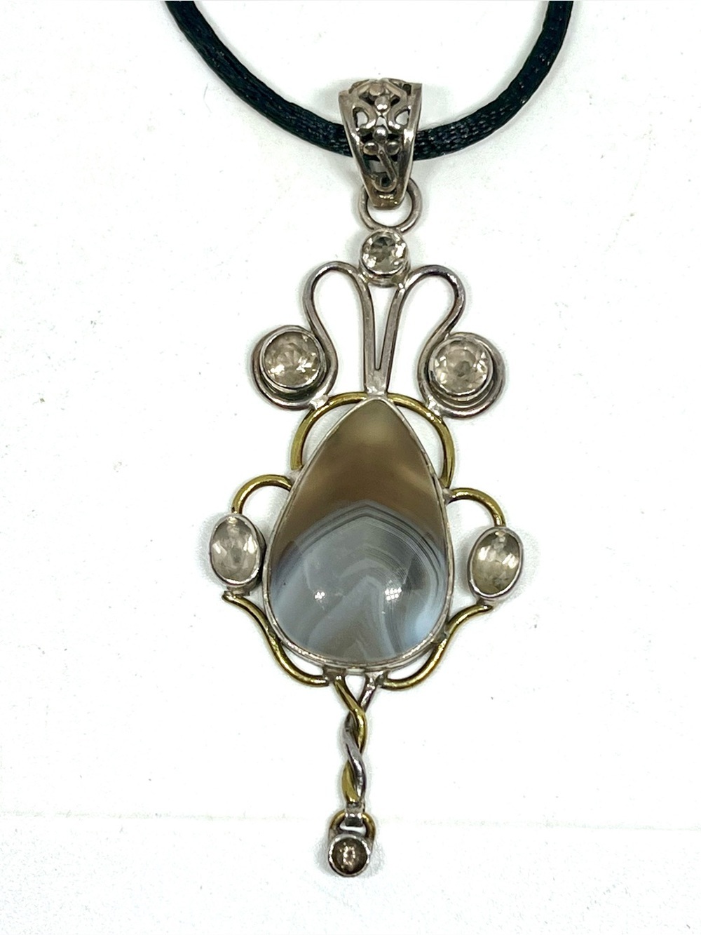 Sterling Silver Teardrop Agate Pendant Necklace